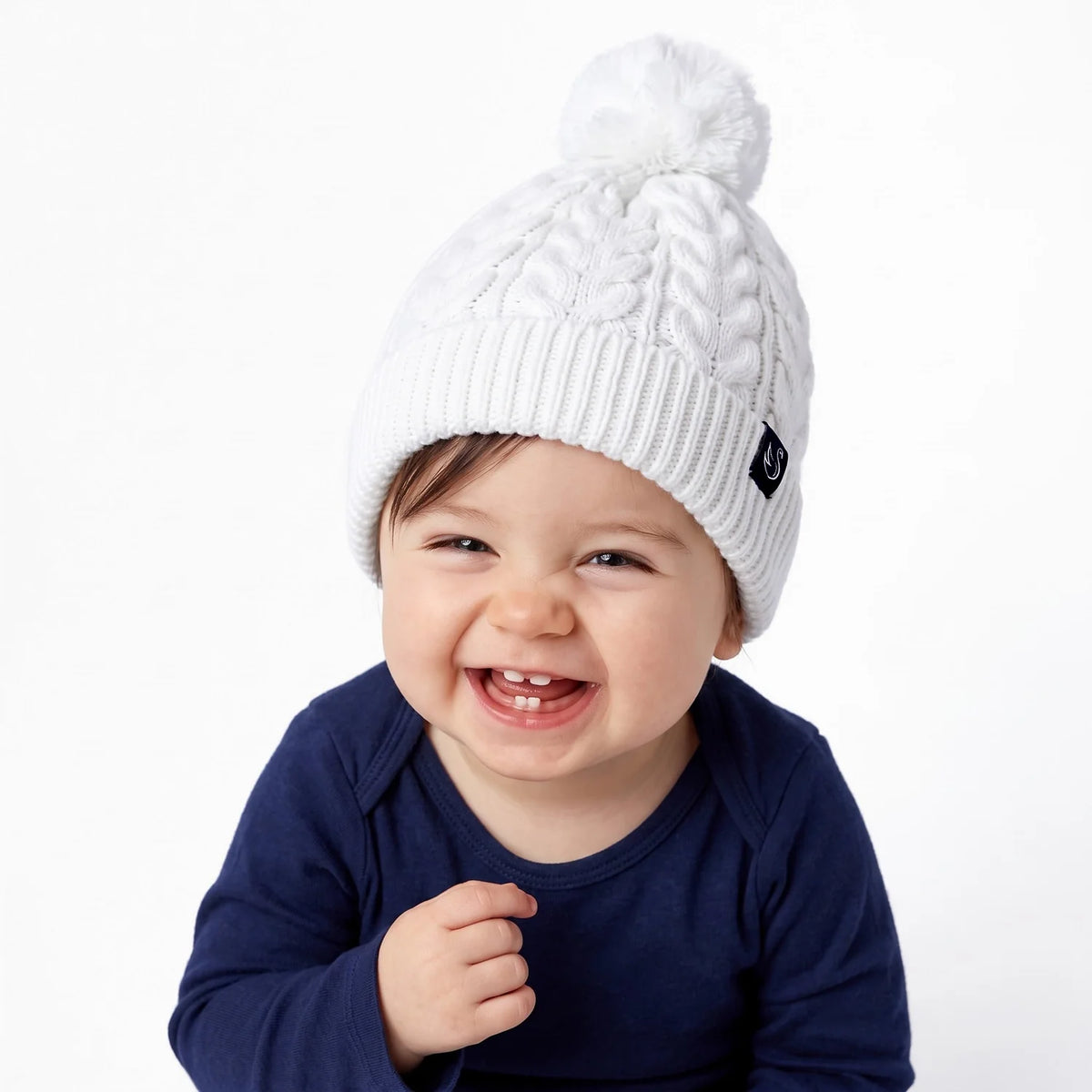 Cable Knit Pom Beanie in White